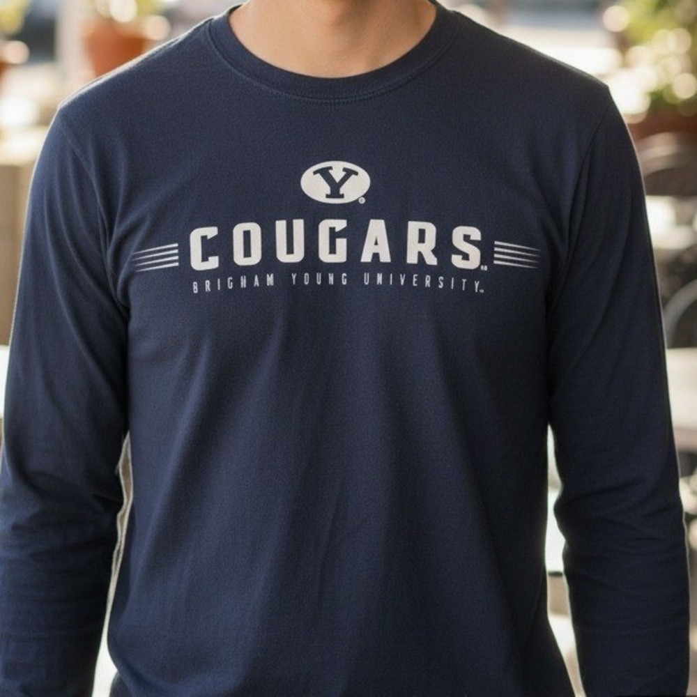 BYU Cougars Long Sleeve Colosseum T Shirt‎ Mens Size S Navy Blue